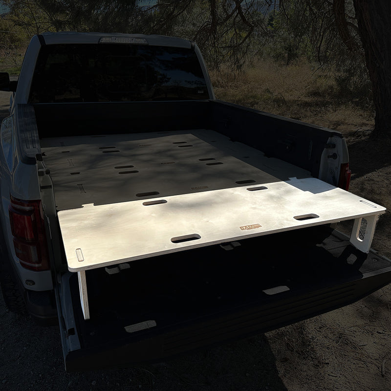 Load image into Gallery viewer, Tailgate Extension F-150 – Shop for More Space
